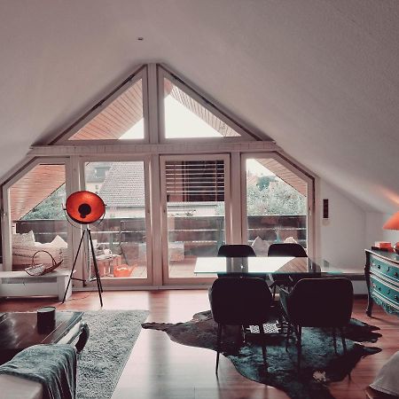 Rosindell Brunnenhaus Apartment Halle  ภายนอก รูปภาพ